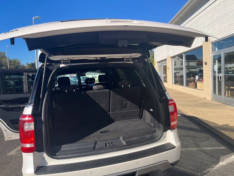 Used 2019 Ford Expedition XLT AWD/4WD image 11