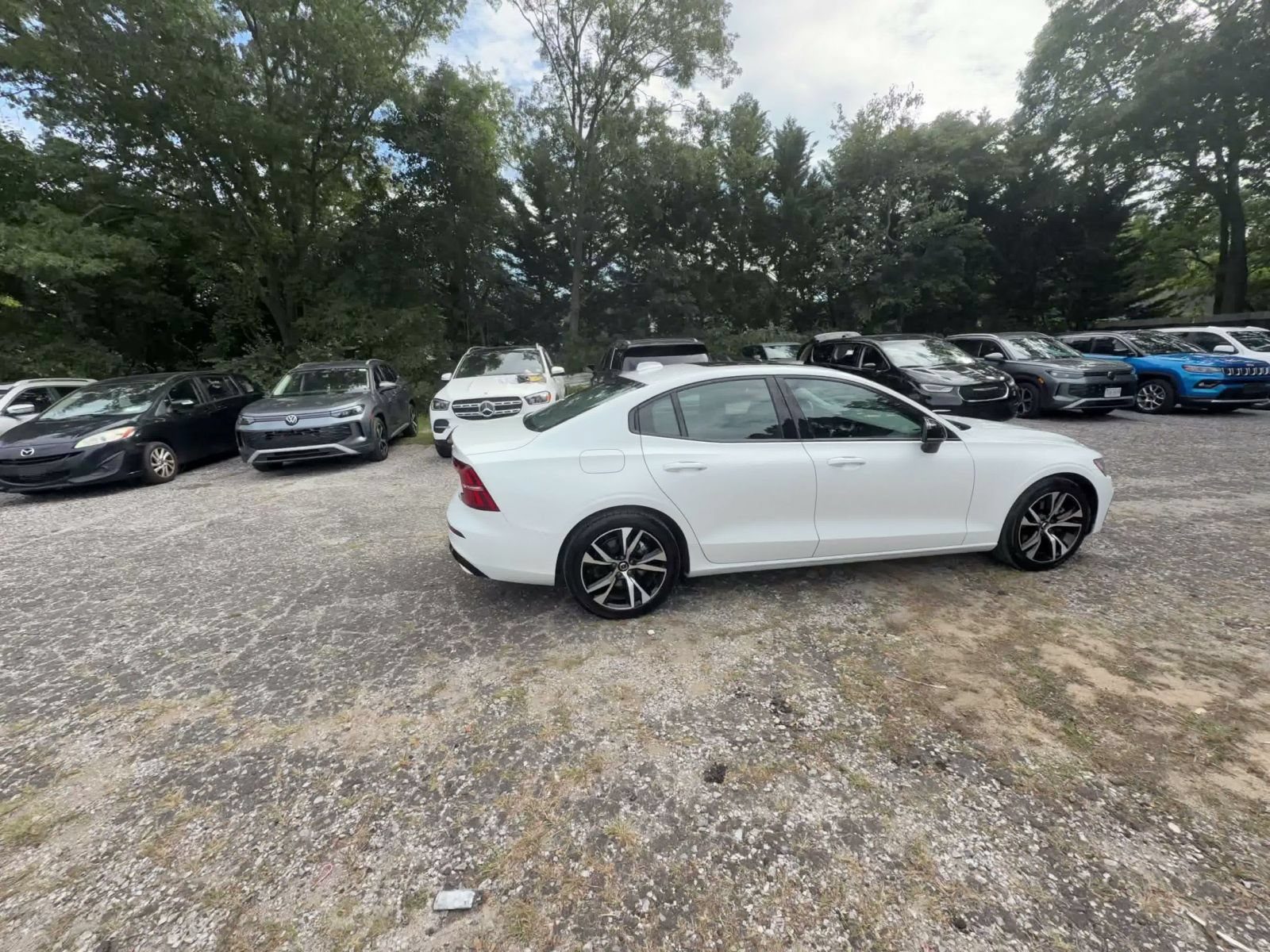 Used 2025 Volvo S60 B5 Core AWD/4WD image 14