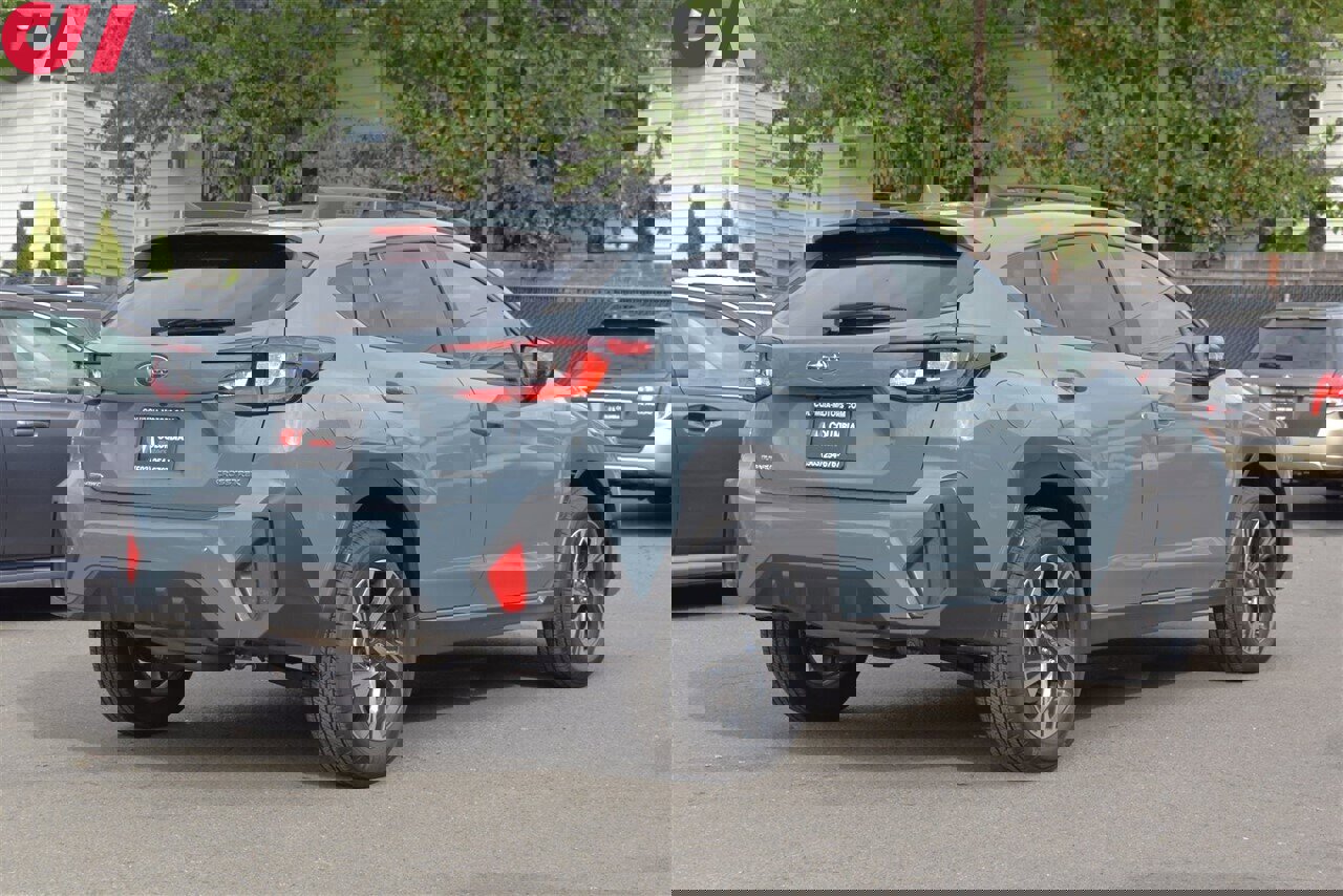 Used 2024 Subaru Crosstrek 2.0i Premium image 4
