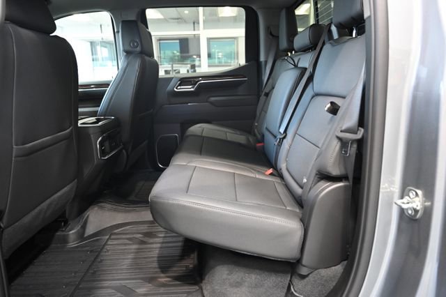 New 2026 GMC Sierra 1500 Elevation w/ Elevation Premium Package AWD/4WD image 14