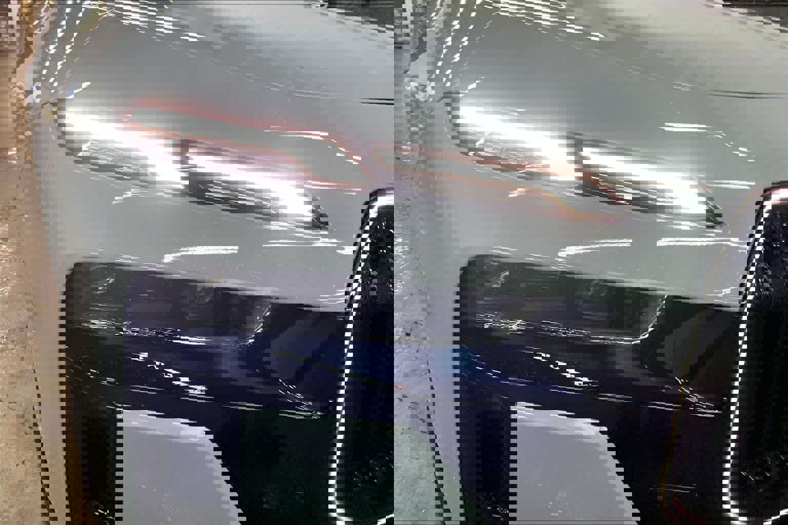 Used 2025 BMW 760i xDrive image 30