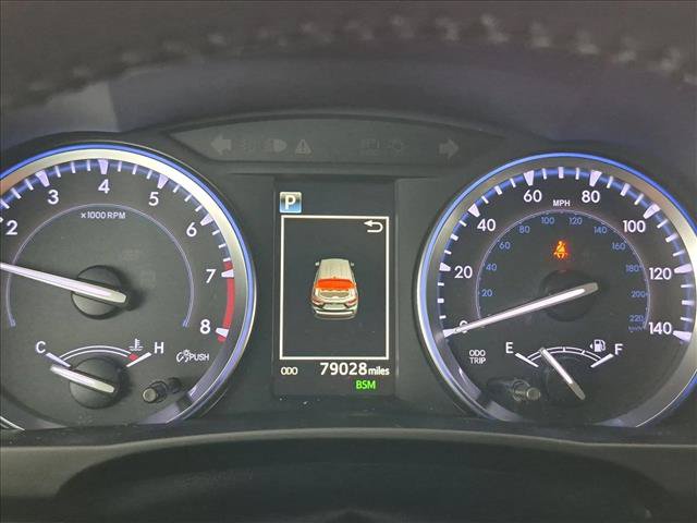 Used 2019 Toyota Highlander XLE AWD/4WD image 9