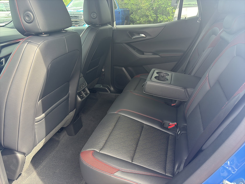 New 2027 Chevrolet Equinox RS w/ Safety and Technology Package FWD image 11