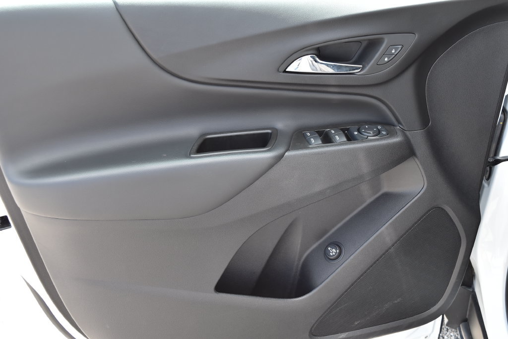 Used 2024 Chevrolet Equinox LT AWD/4WD image 8