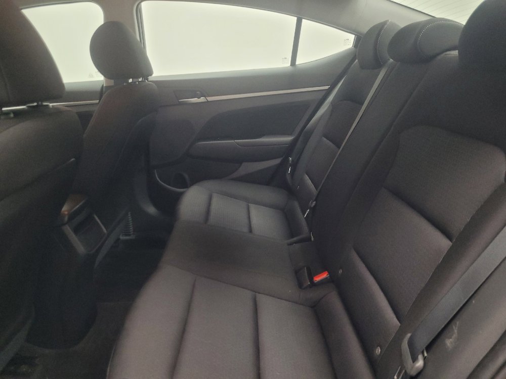 Used 2018 Hyundai Elantra SEL FWD image 18