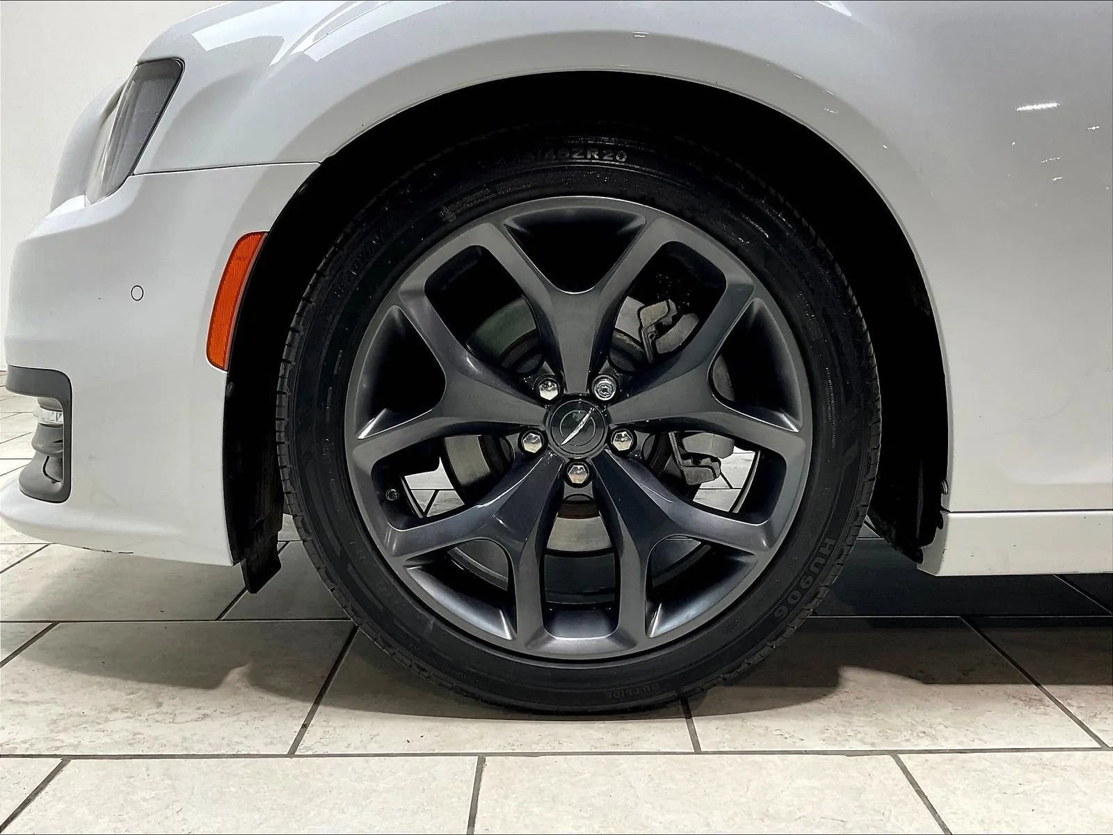 Used 2022 Chrysler 300 S RWD image 34