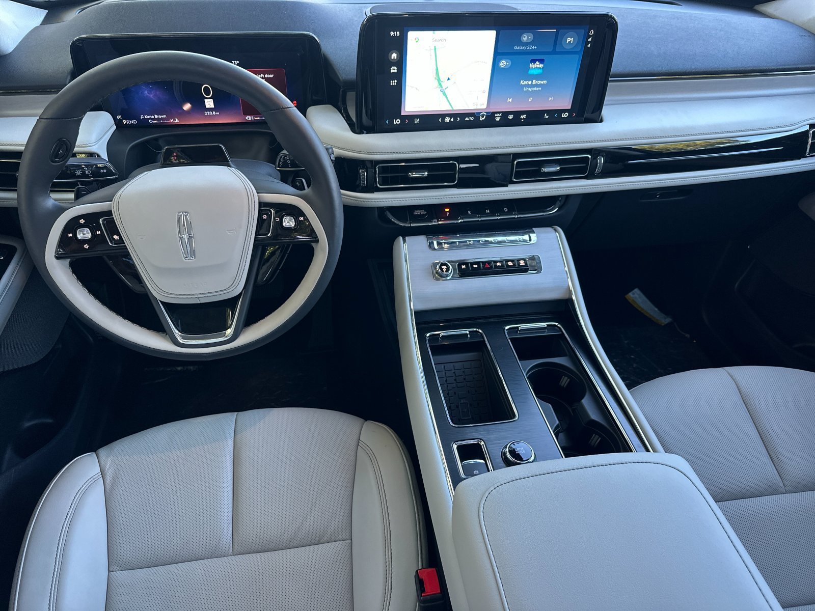 New 2026 Lincoln Aviator Reserve AWD/4WD image 12