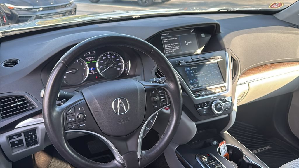 Used 2019 Acura MDX w/ Technology Package AWD/4WD image 12