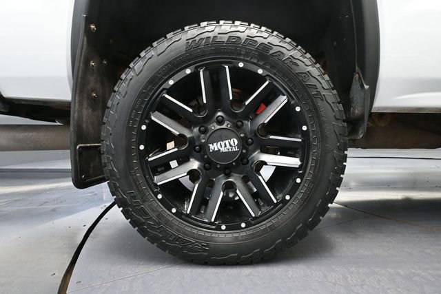 Used 2017 GMC Sierra 2500 Denali AWD/4WD image 15