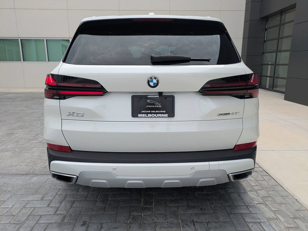 Used 2026 BMW X5 sDrive40i w/ Climate Comfort Package RWD image 6