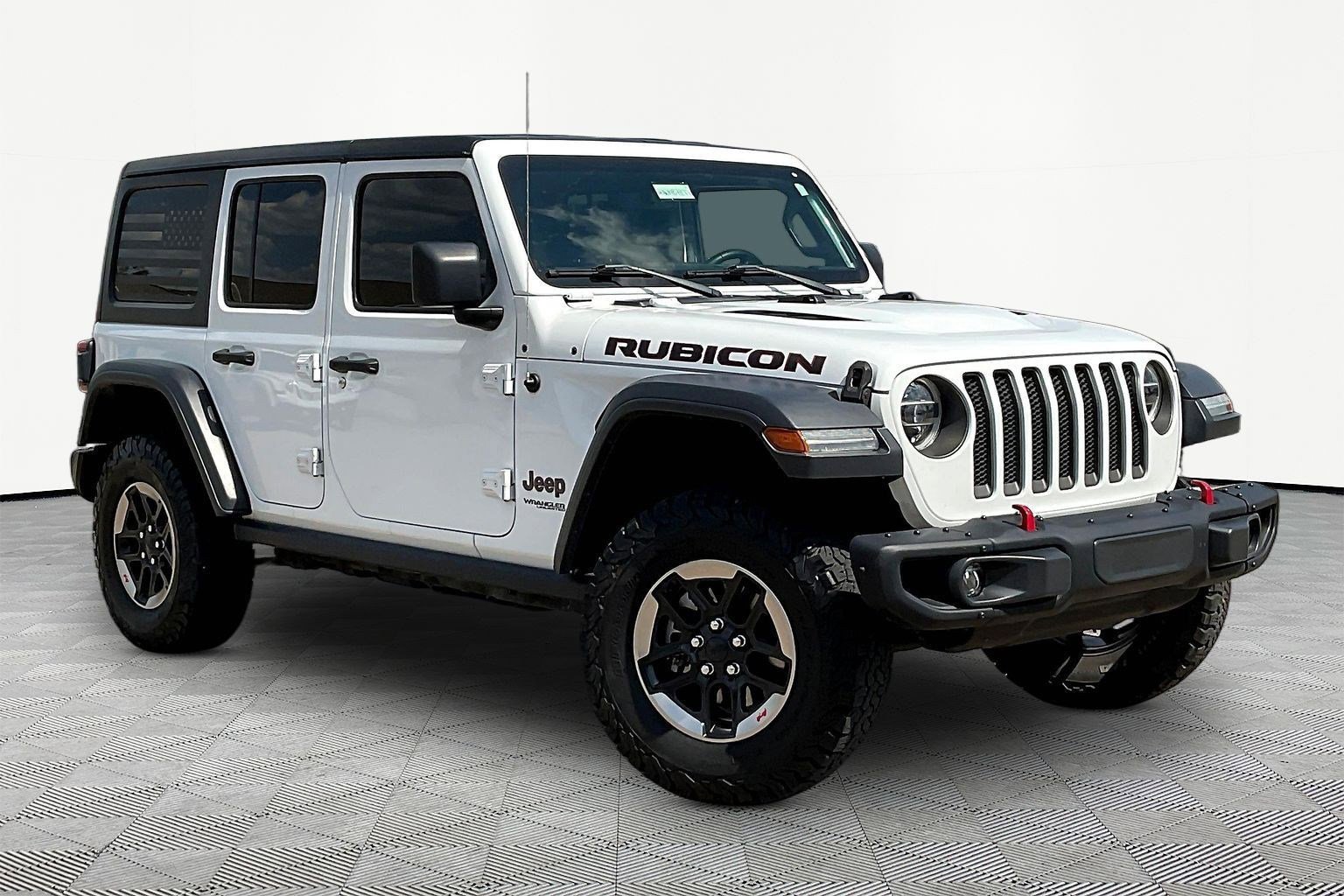 Used 2018 Jeep Wrangler Unlimited Rubicon AWD/4WD image 3