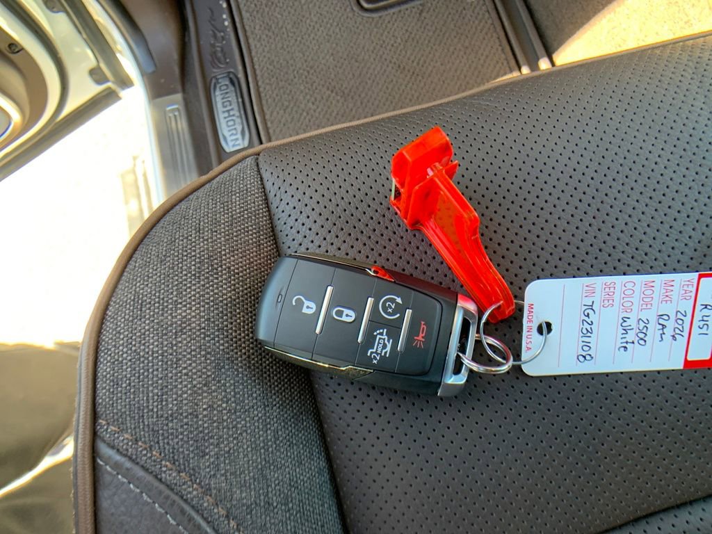 New 2026 RAM 2500 Limited image 29