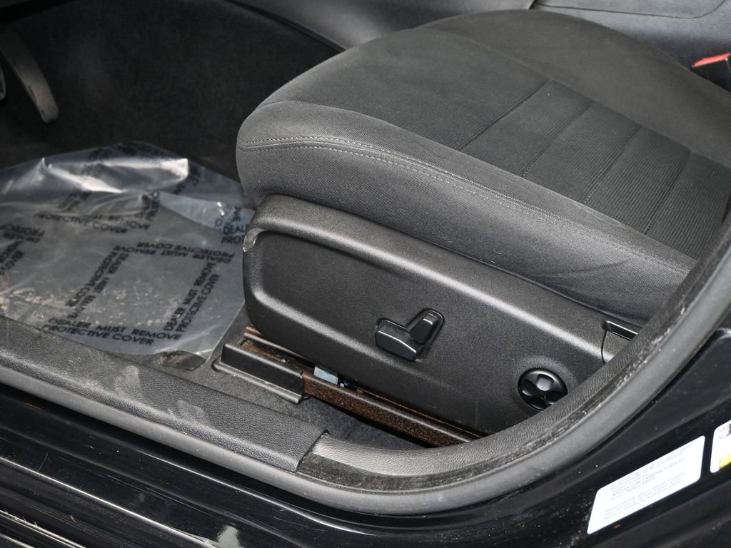 Used 2014 Dodge Charger R/T w/ Blacktop Package image 11