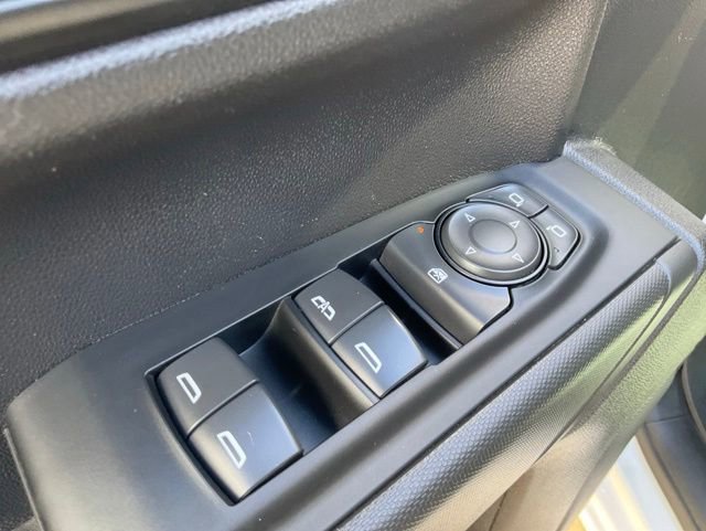 Used 2025 Chevrolet Silverado 1500 Custom Trail Boss AWD/4WD image 5