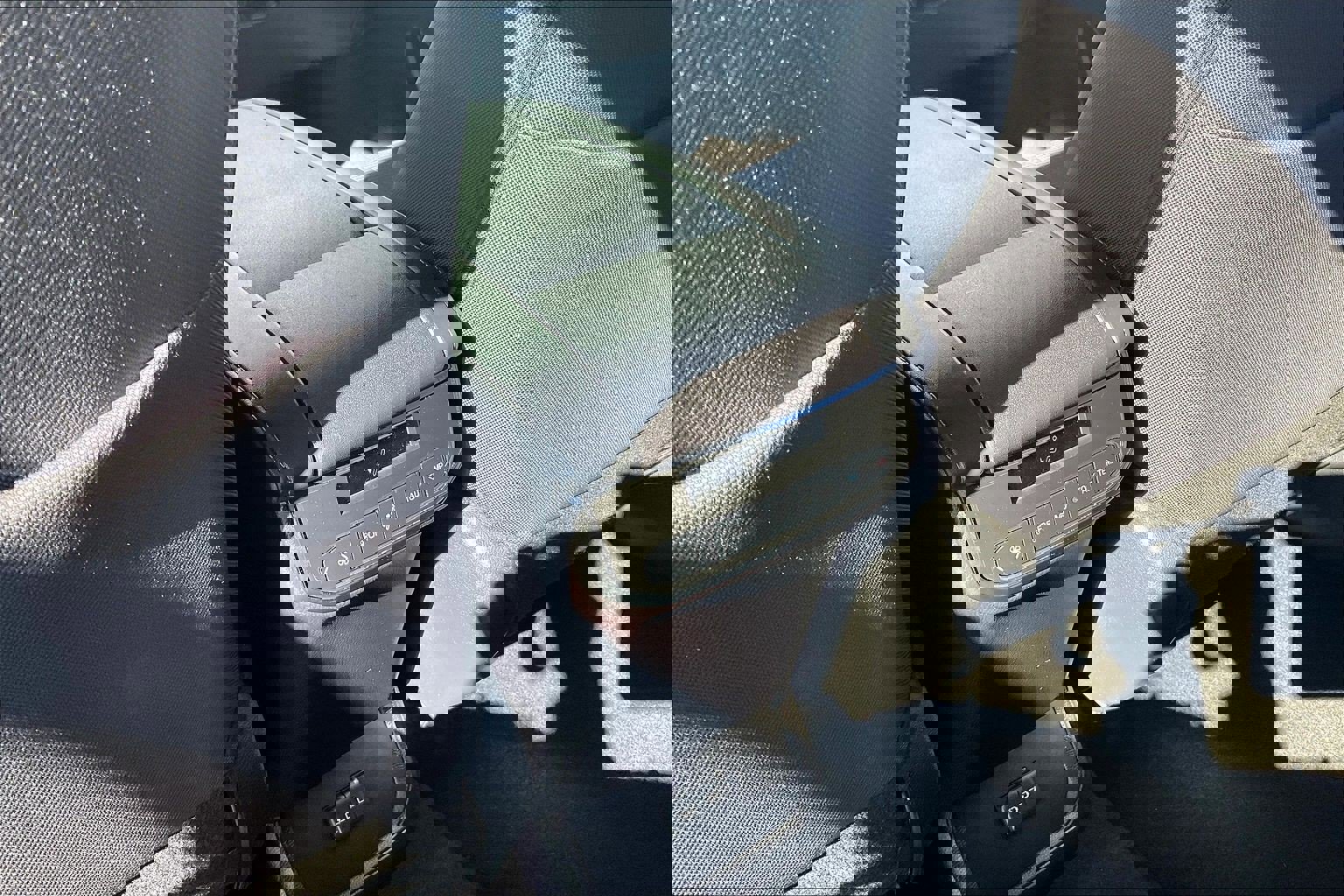 Used 2024 Toyota Highlander LE image 40