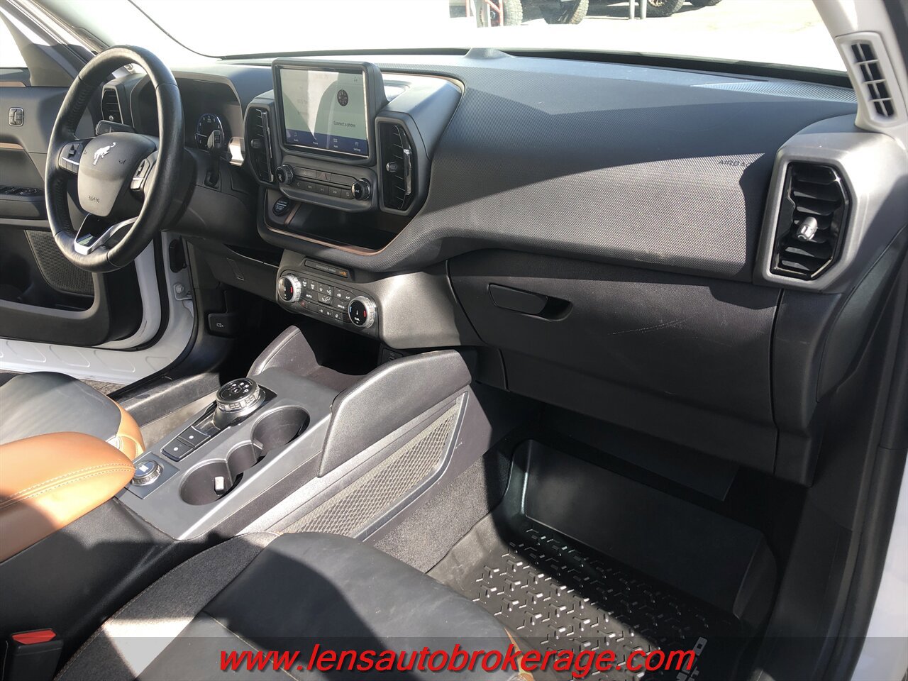 Used 2023 Ford Bronco Sport Outer Banks AWD/4WD image 22