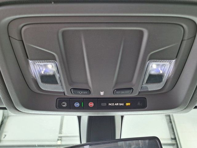 Used 2019 Chevrolet Silverado 1500 RST image 18