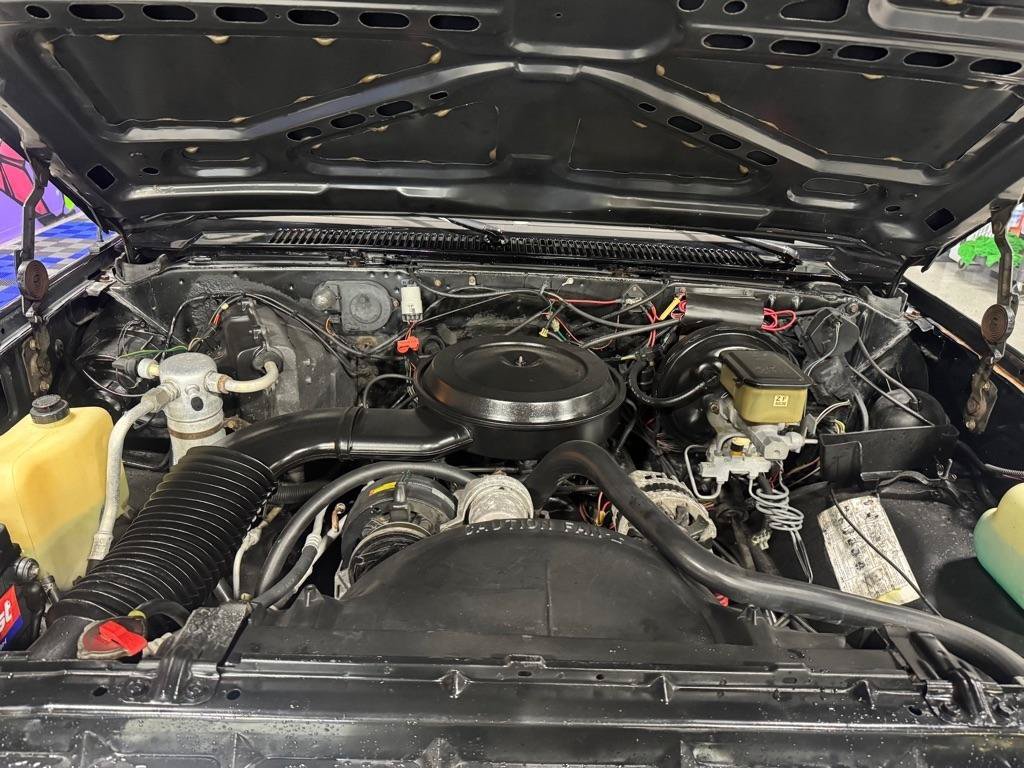 Used 1991 GMC Jimmy 4WD image 16