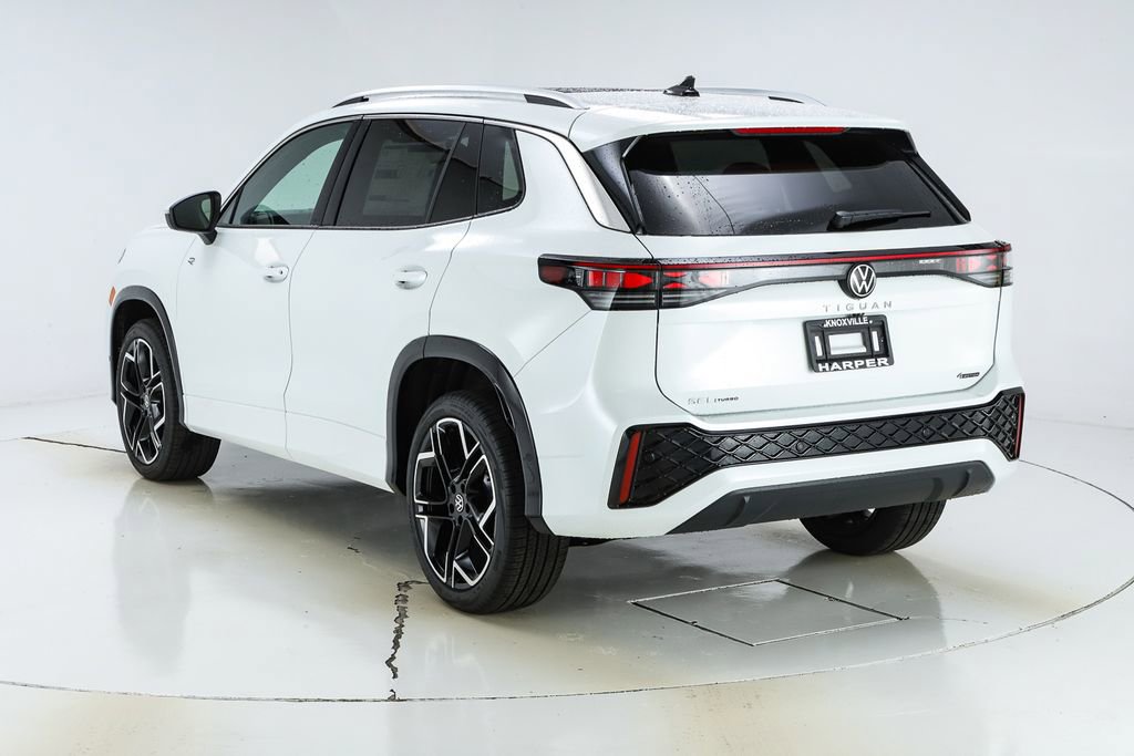 New 2026 Volkswagen Tiguan SEL R-Line AWD/4WD image 7