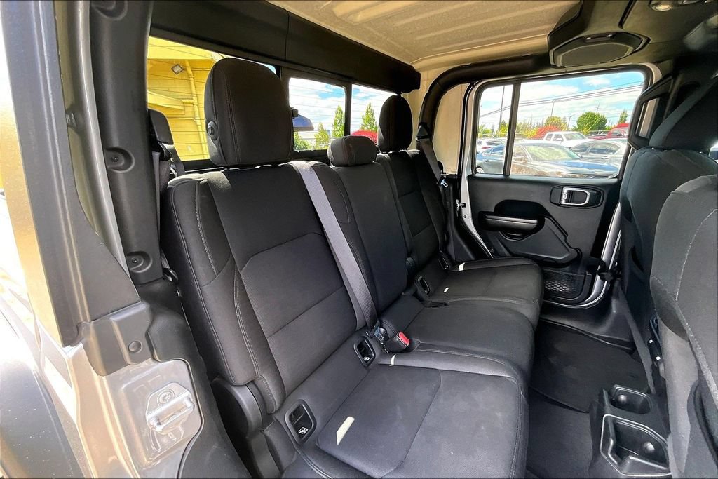 Used 2020 Jeep Gladiator Sport w/ Quick Order Package 24S AWD/4WD image 20