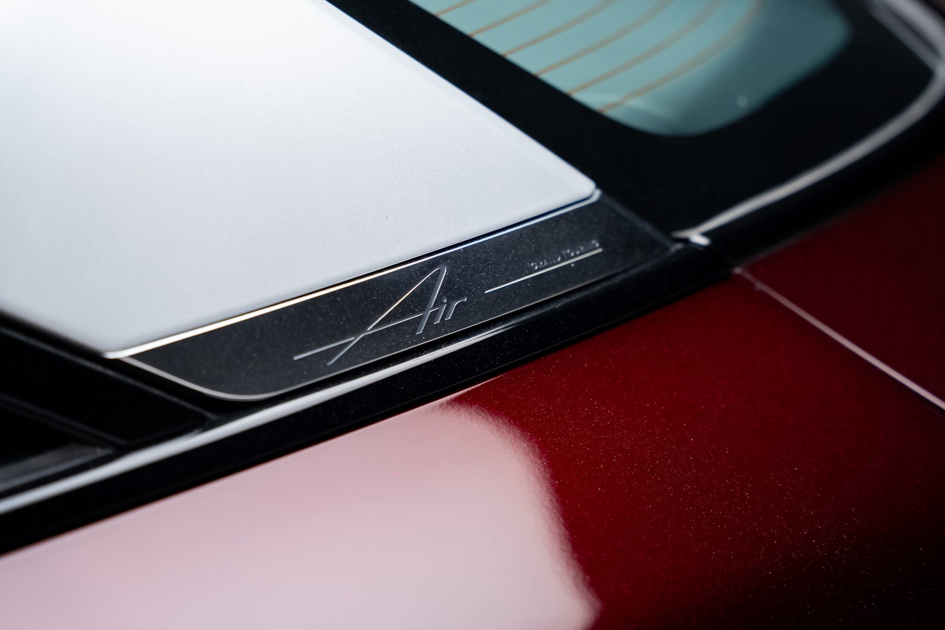 Used 2022 Lucid Air Grand Touring image 25