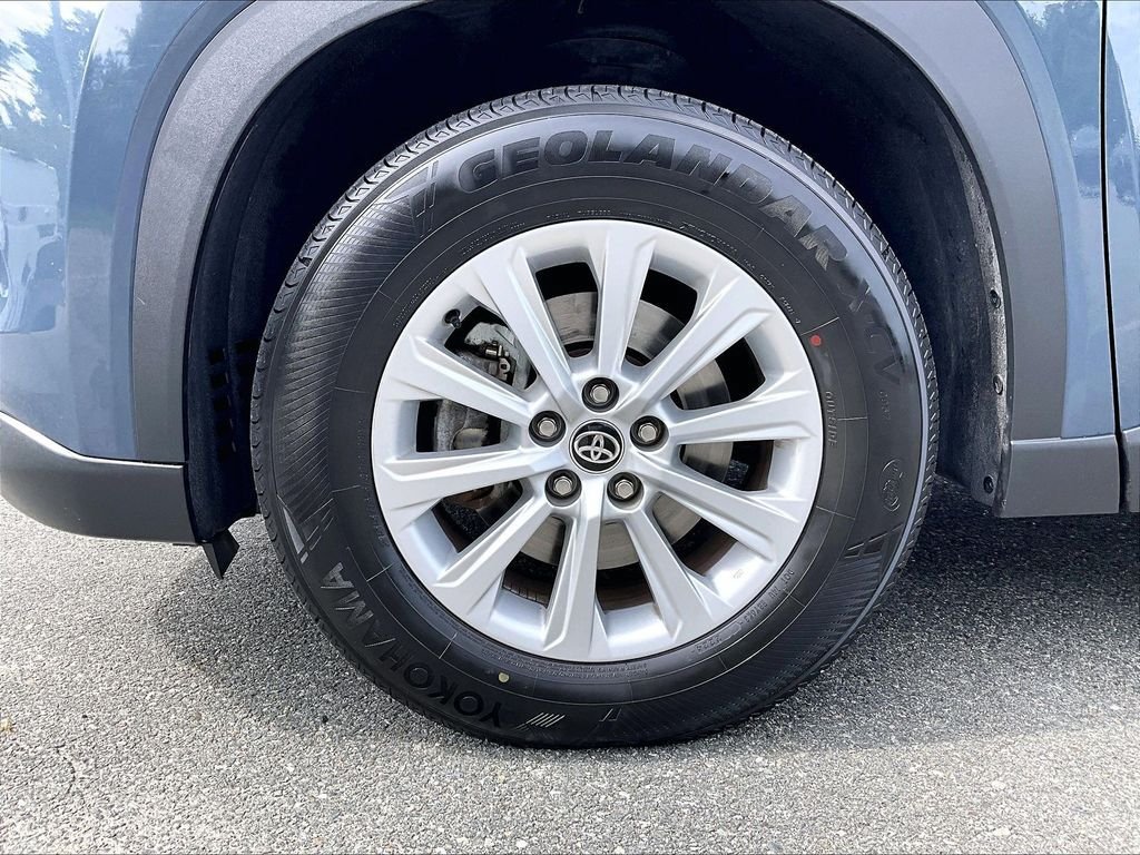 Used 2025 Toyota Grand Highlander AWD image 7