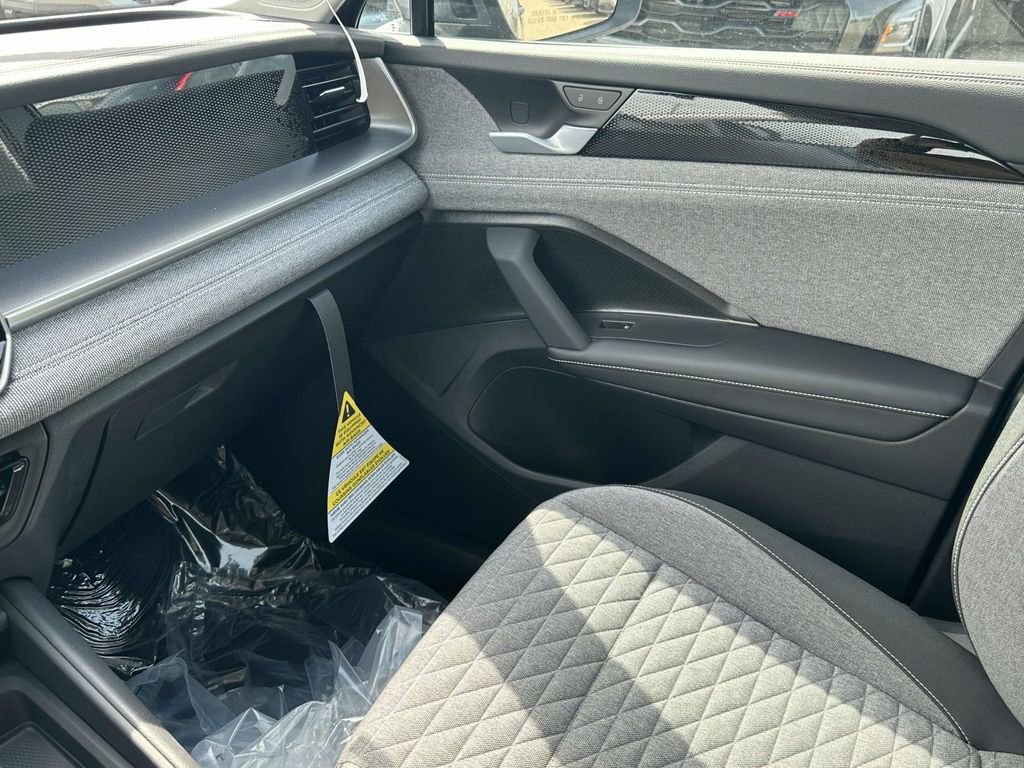 New 2026 Volkswagen Tiguan S image 25