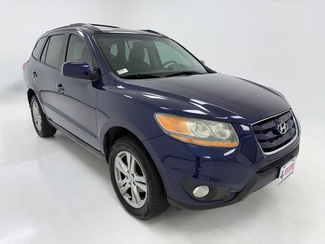 Used 2010 Hyundai Santa Fe SE image 3