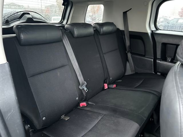 Used 2008 Toyota FJ Cruiser 2WD image 11