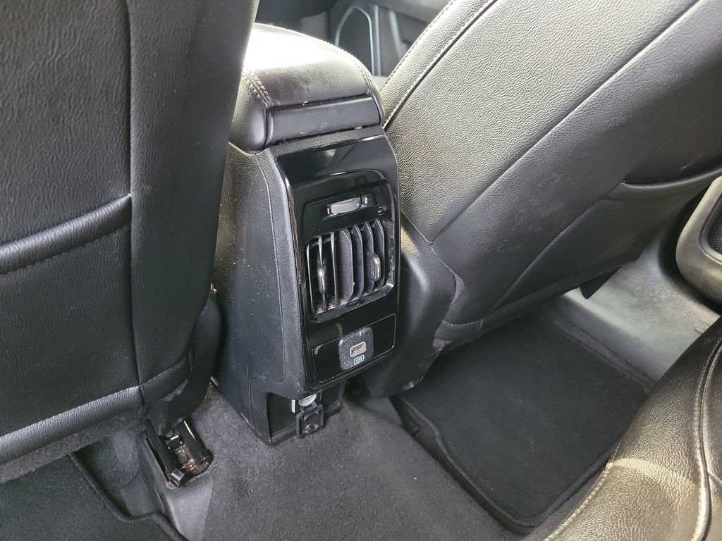 Used 2024 Jeep Compass Latitude AWD/4WD image 14
