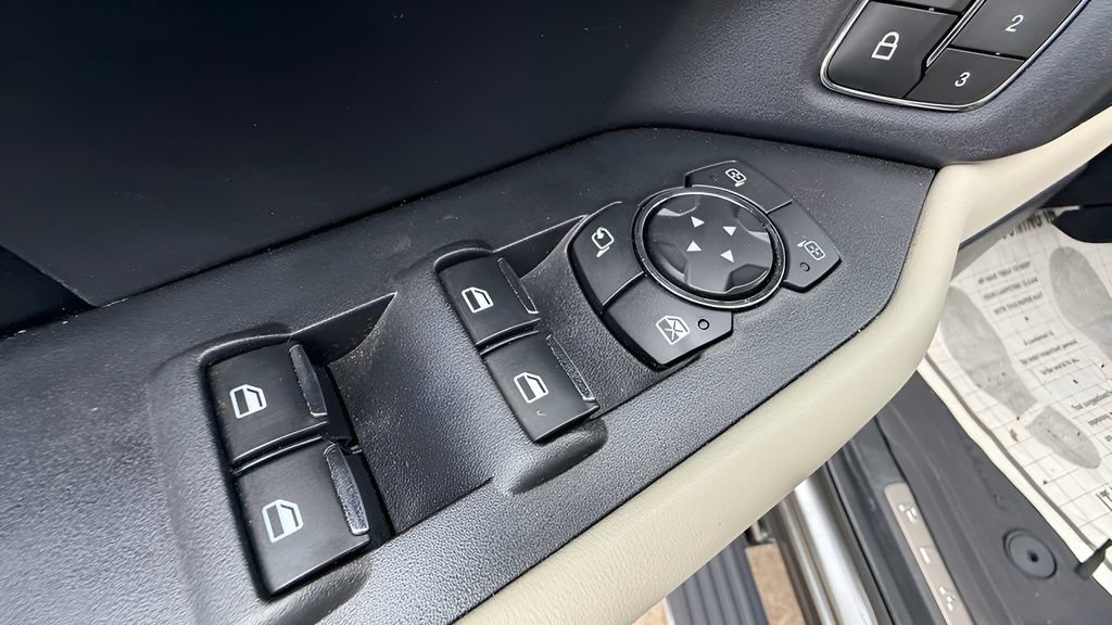 Used 2021 Ford Expedition Max Platinum RWD image 82