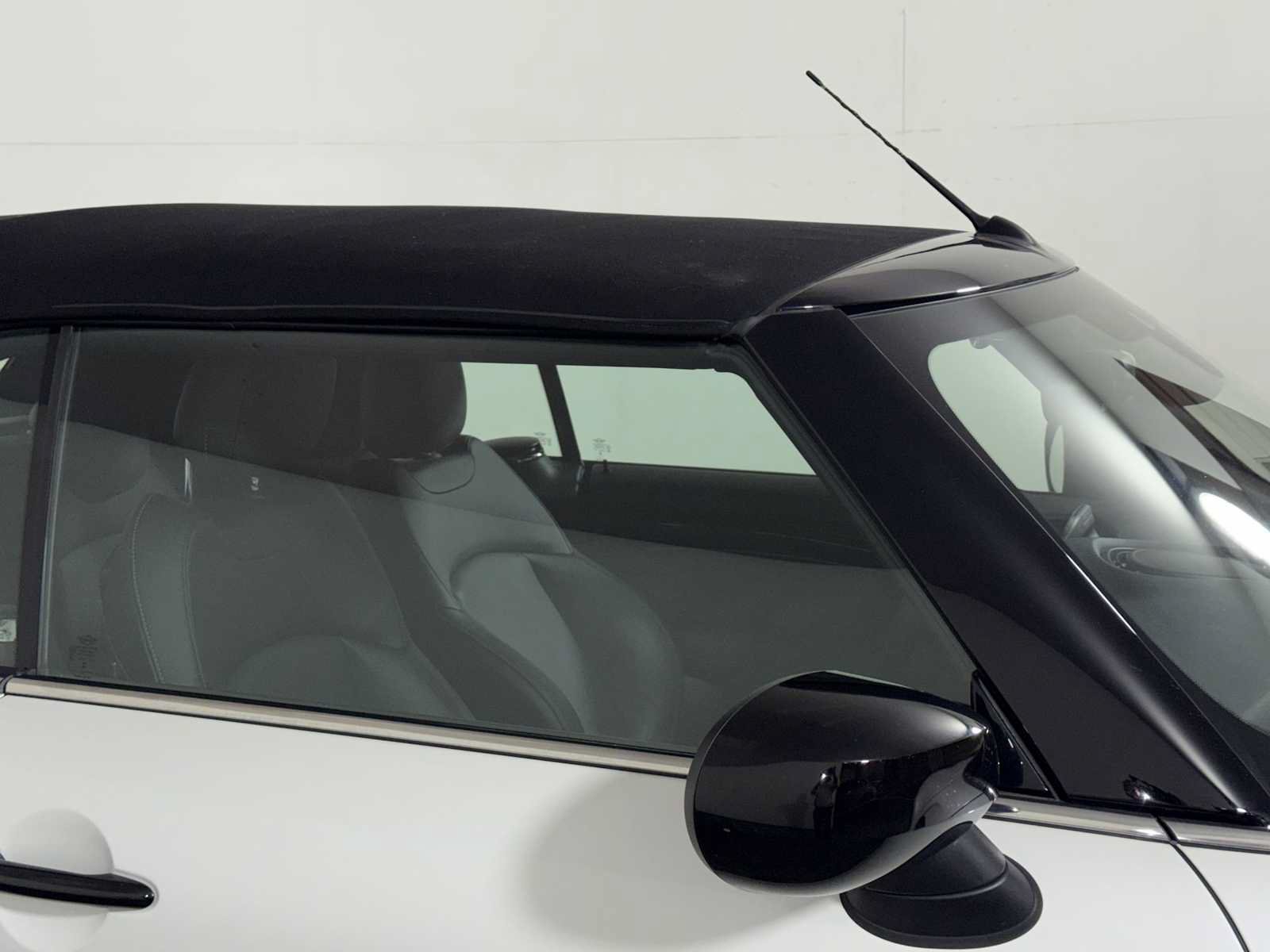 Used 2024 MINI Cooper S FWD image 29