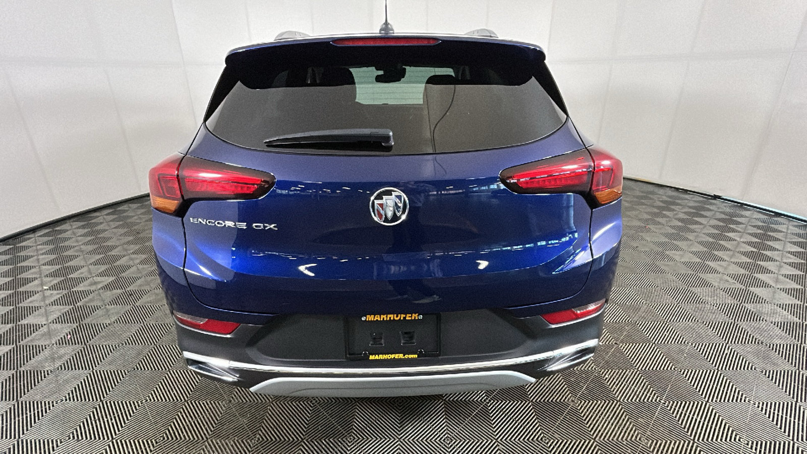 Used 2023 Buick Encore GX Essence w/ Experience Buick Package FWD image 4