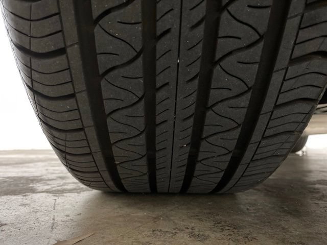Used 2025 Volkswagen ID.4 Pro RWD image 92