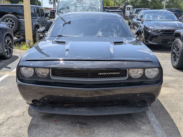 Used 2012 Dodge Challenger SXT RWD video 2