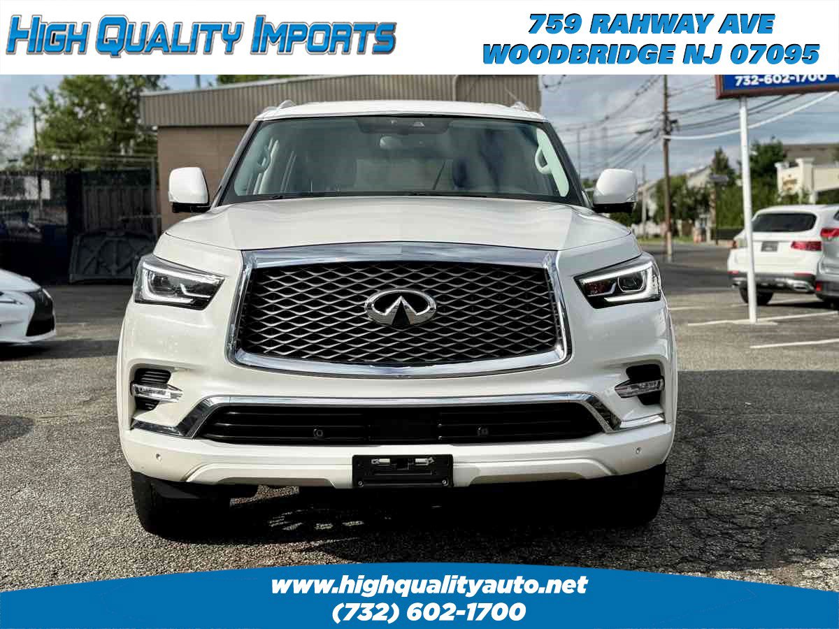 Used 2019 INFINITI QX80 Luxe w/ 22" Wheel Package AWD/4WD image 2