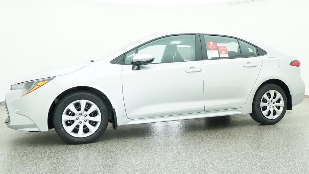 New 2027 Toyota Corolla LE FWD image 18