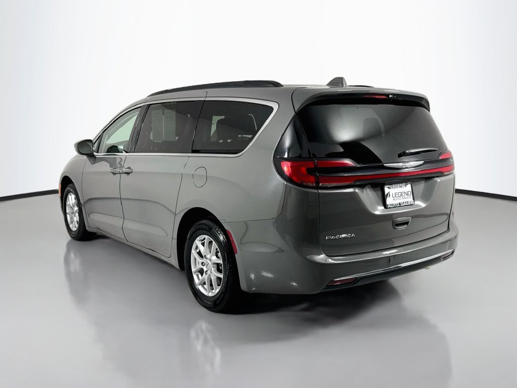 Used 2022 Chrysler Pacifica Touring-L FWD image 7