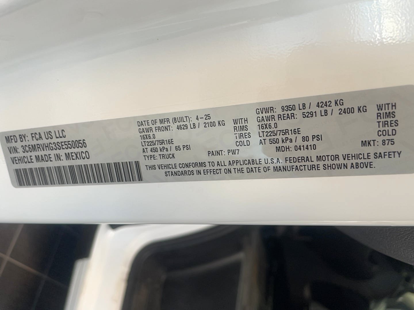 Used 2025 RAM ProMaster 3500 w/ Convenience Group FWD image 13