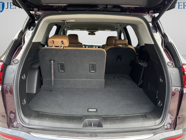 Used 2018 Buick Enclave Essence FWD image 17
