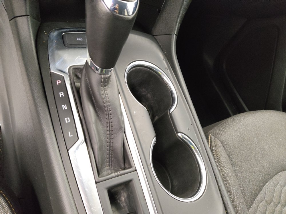 Used 2019 Chevrolet Equinox LT w/ Driver Convenience Package AWD/4WD image 26