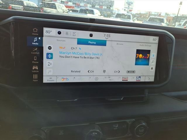 Used 2024 Jeep Wrangler Unlimited Rubicon image 17