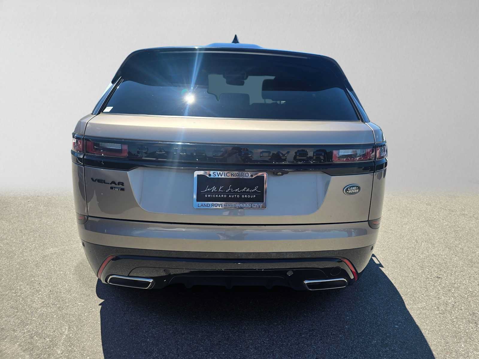 Used 2023 Land Rover Range Rover Velar HST AWD/4WD image 4