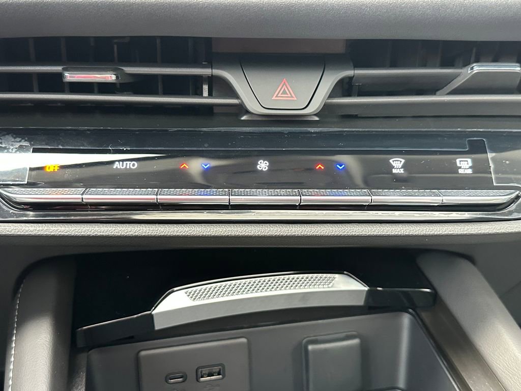 New 2026 Buick Envision Sport Touring image 29