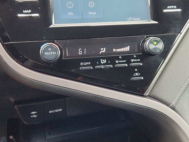 Used 2019 Toyota Camry SE w/ Carpet Mat Package FWD image 38