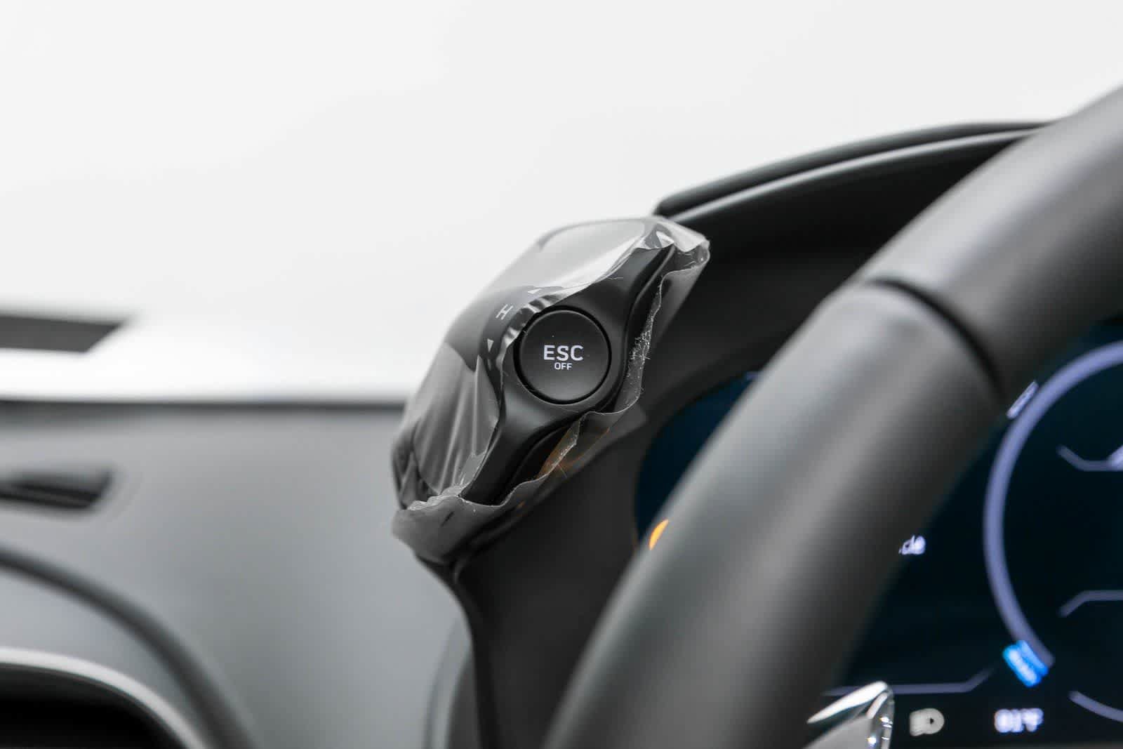 New 2025 McLaren Artura Spider RWD image 34