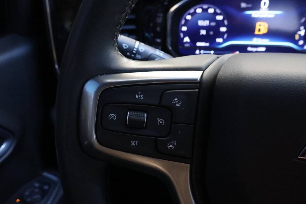 Certified 2024 Chevrolet Silverado 1500 LT AWD/4WD image 25