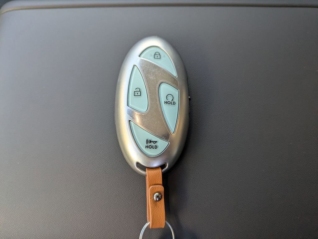 New 2026 Hyundai Ioniq 9 SE image 32