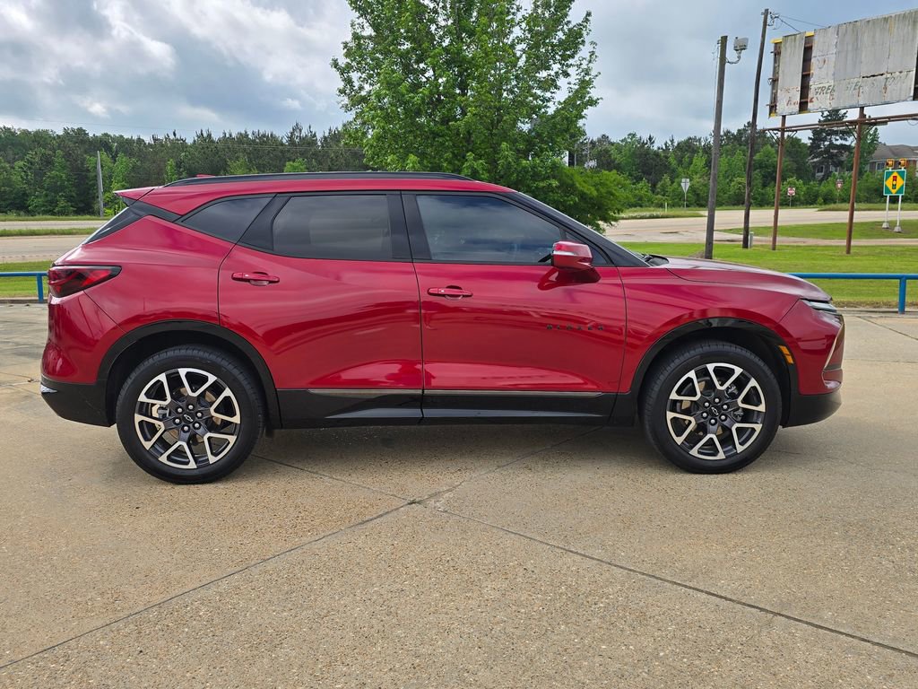 Used 2024 Chevrolet Blazer RS w/ Driver Confidence II Package FWD image 6