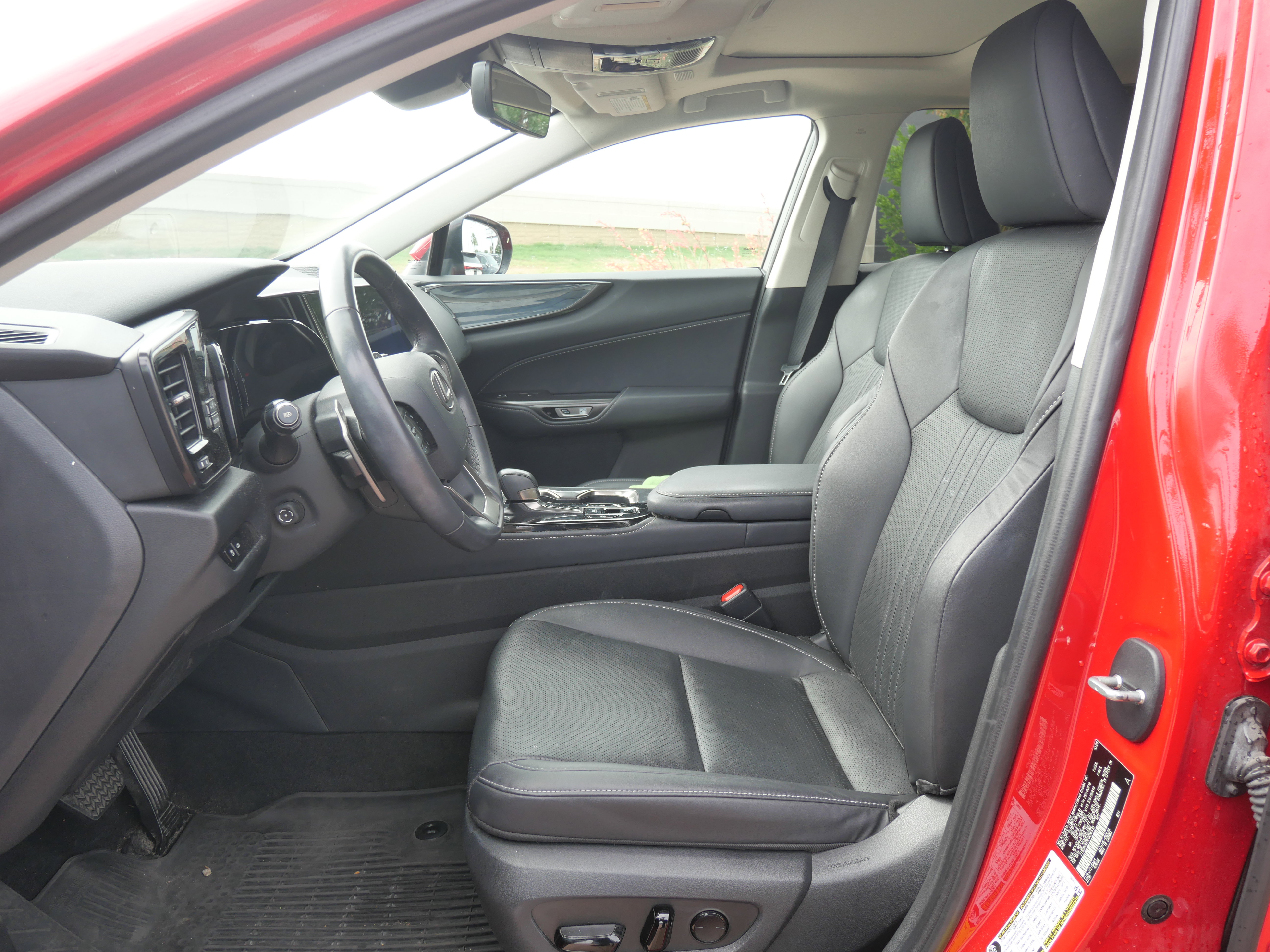 Certified 2023 Lexus NX 250 FWD w/ Premium Package image 8